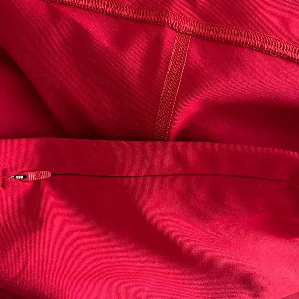 NWOT Lululemon Full Length Leggings in Red Size 20 - Picture 6 of 6